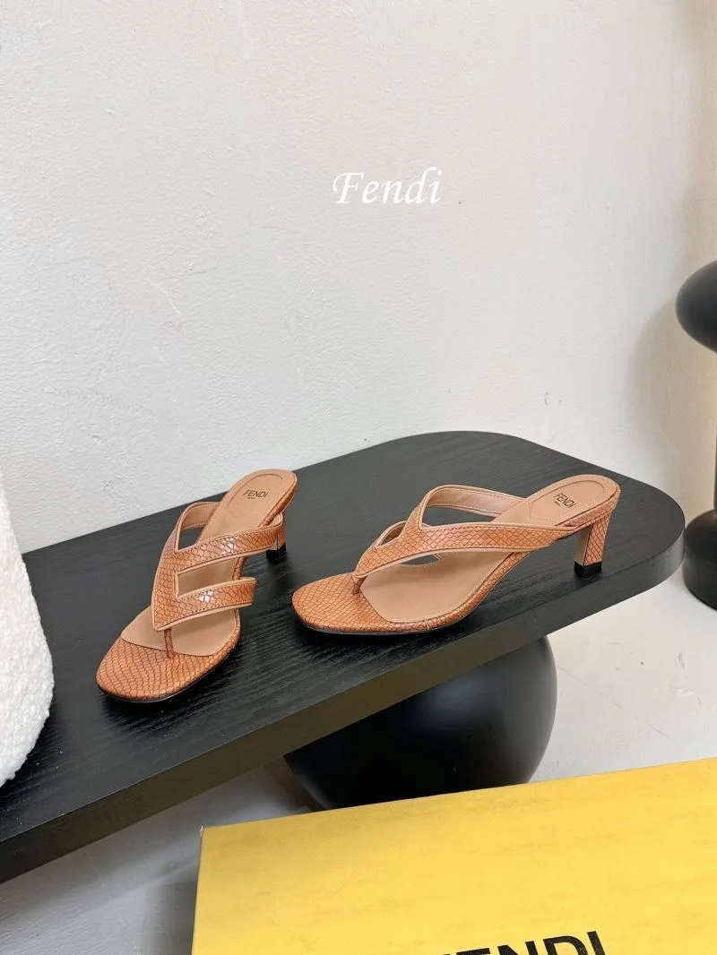 Fendi Slippers Modern 23719