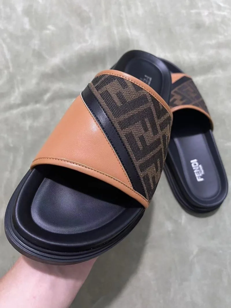 Comfortable Fendi Slippers 23273