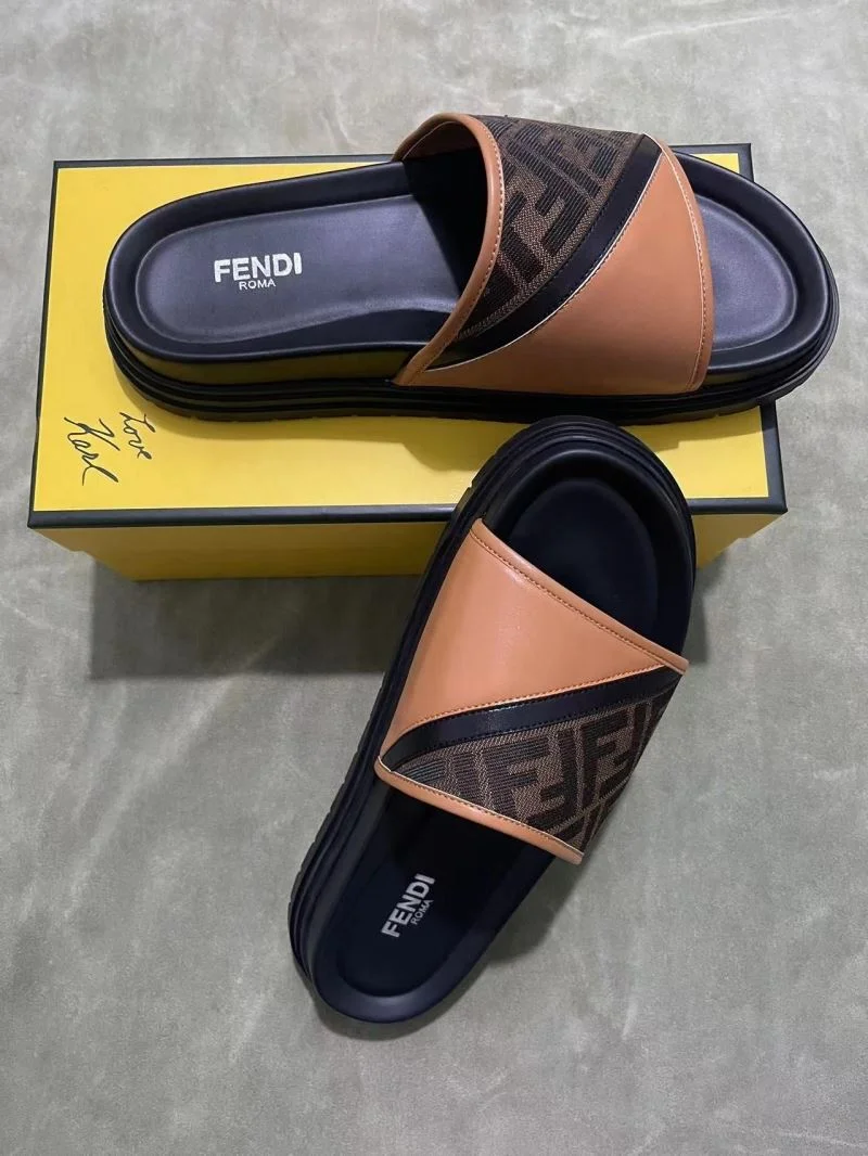 Comfortable Fendi Slippers 23273