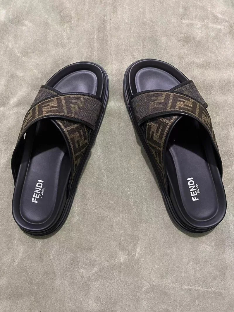 Fendi Slippers Supportive 23274