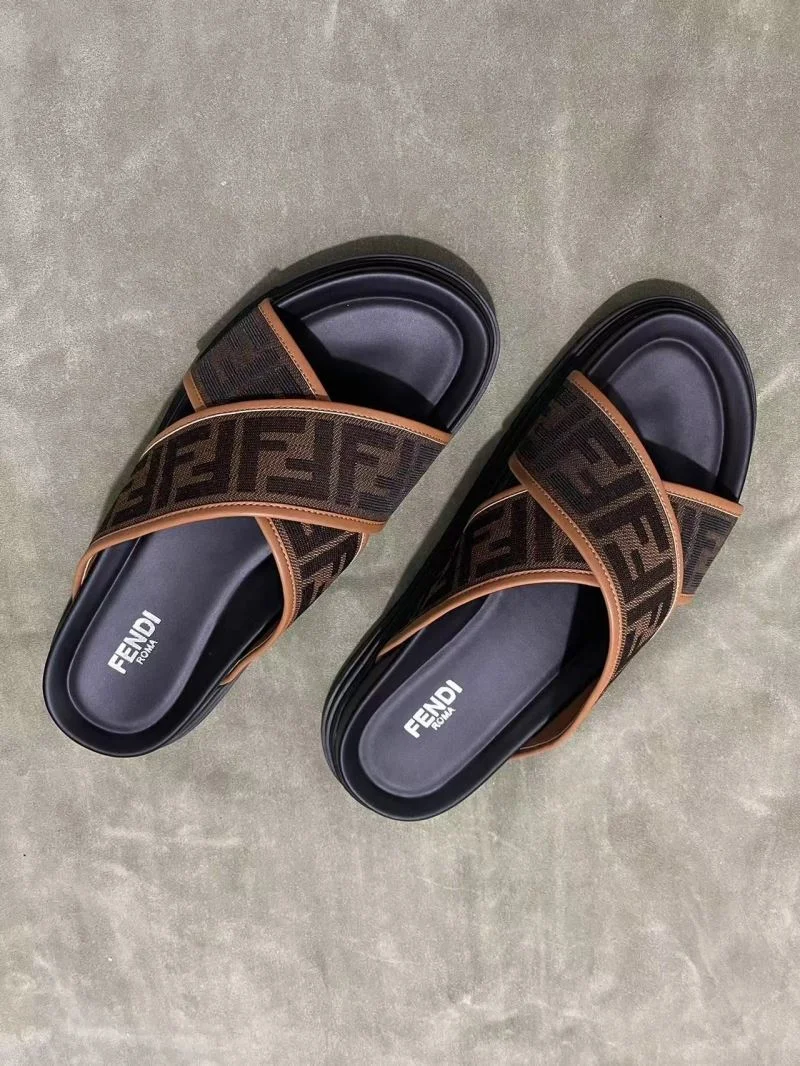 Snug Fendi Slippers 23278