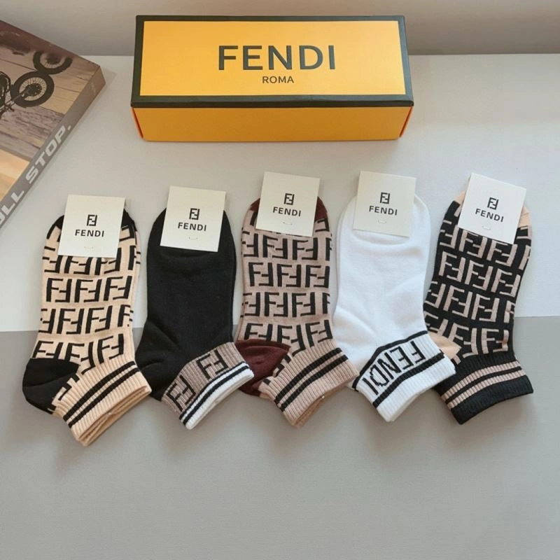 Comfortable Fendi Socks 273344