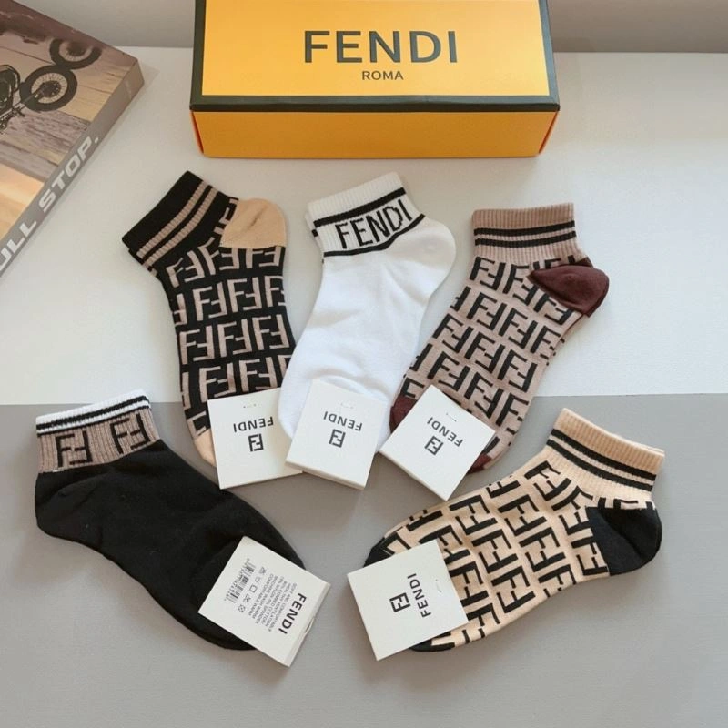 Comfortable Fendi Socks 273344