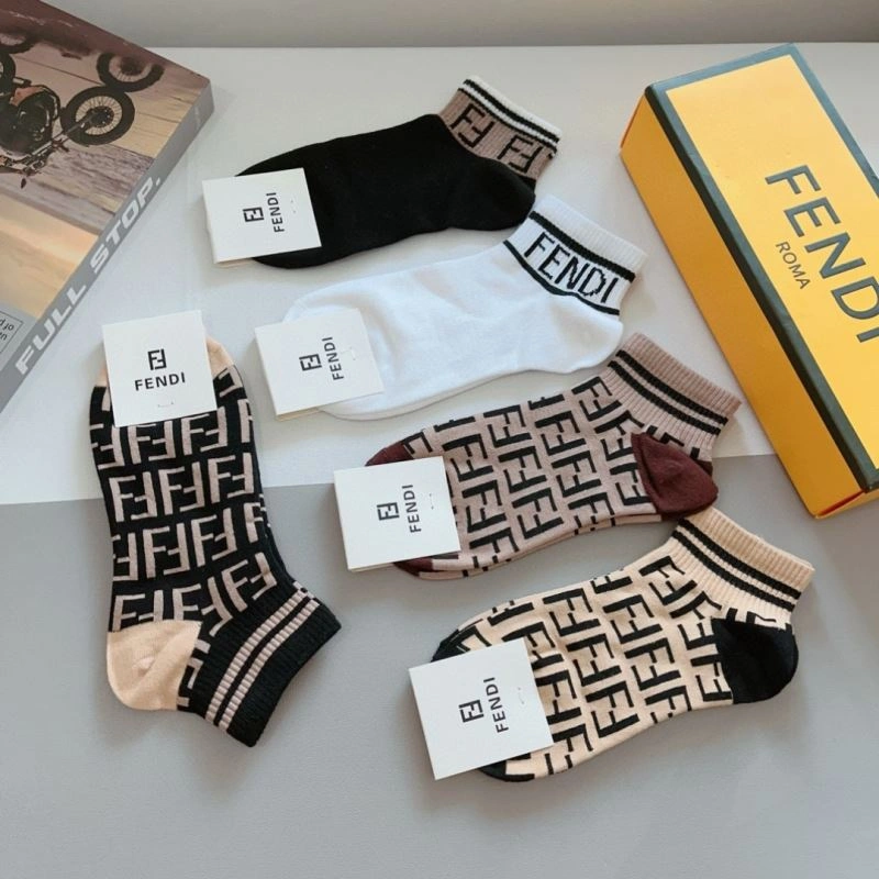 Comfortable Fendi Socks 273344