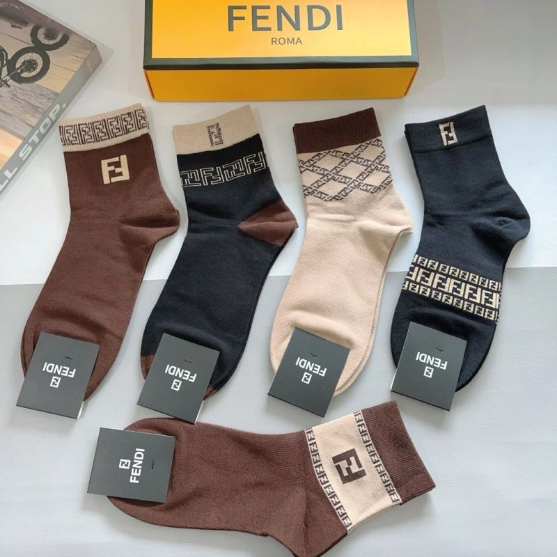 Minimalist Fendi Socks 273315