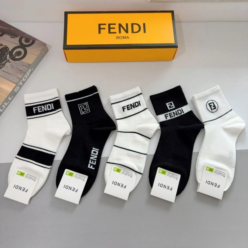 Fendi Socks Durable 273113