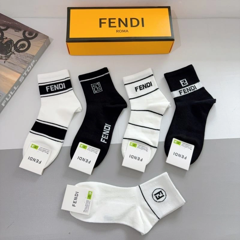 Fendi Socks Durable 273113