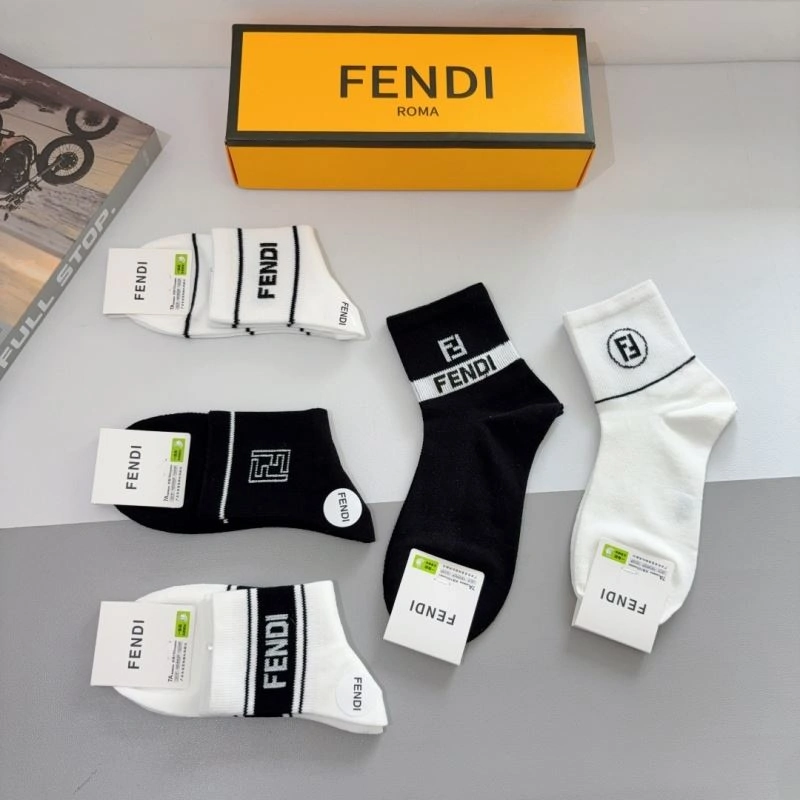 Fendi Socks Durable 273113