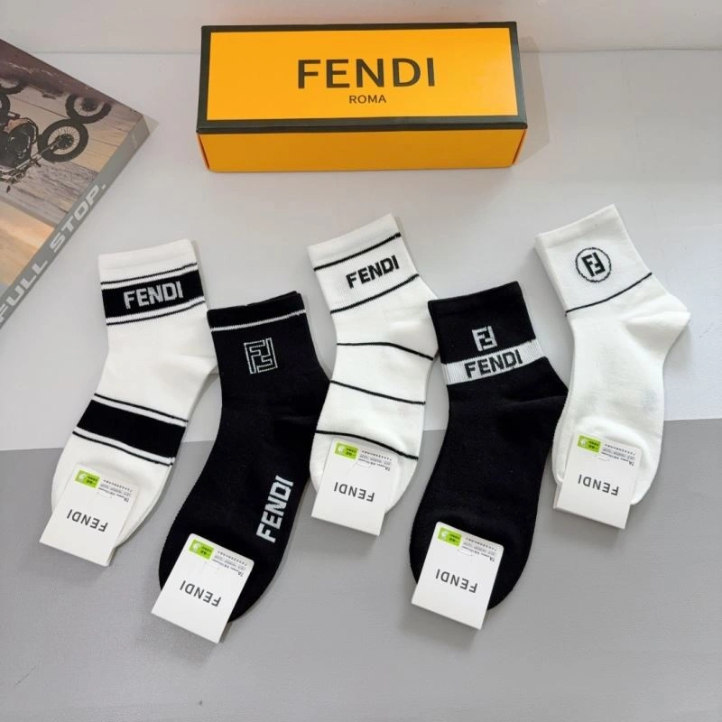 Fendi Socks Durable 273113