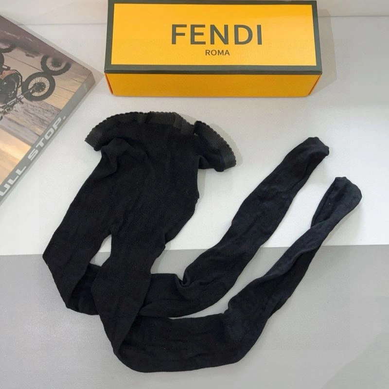 Trendsetting Fendi Socks 273110