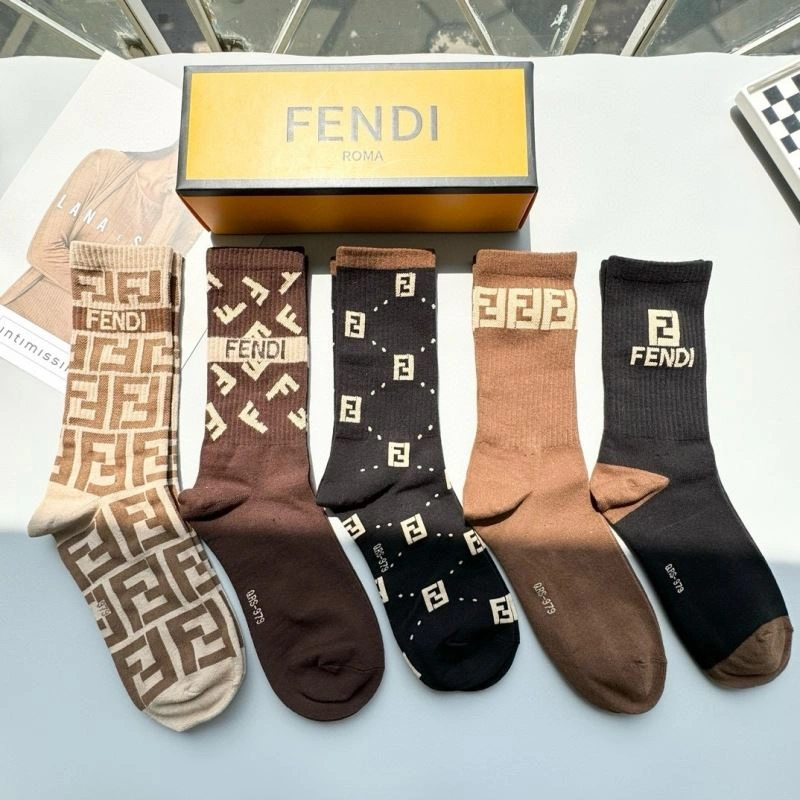 Fendi Socks Versatile 273802