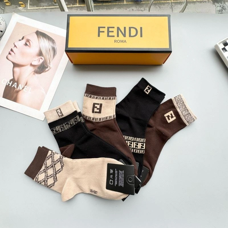 Trendy Fendi Socks 273789