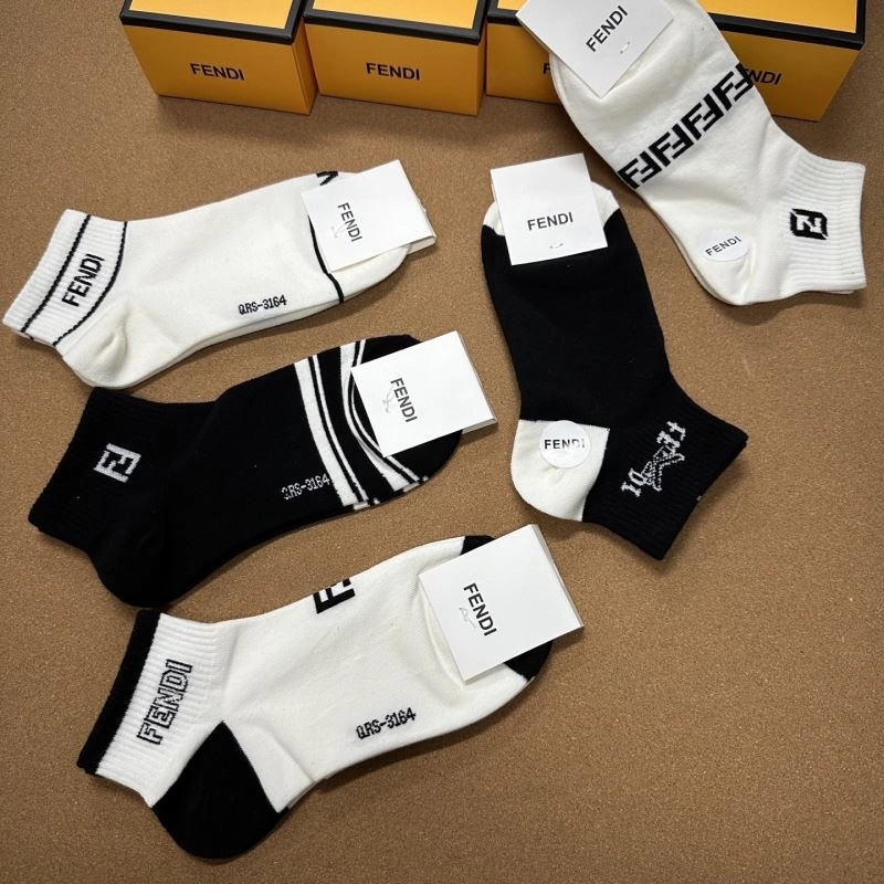 Fendi Socks Neat 273798