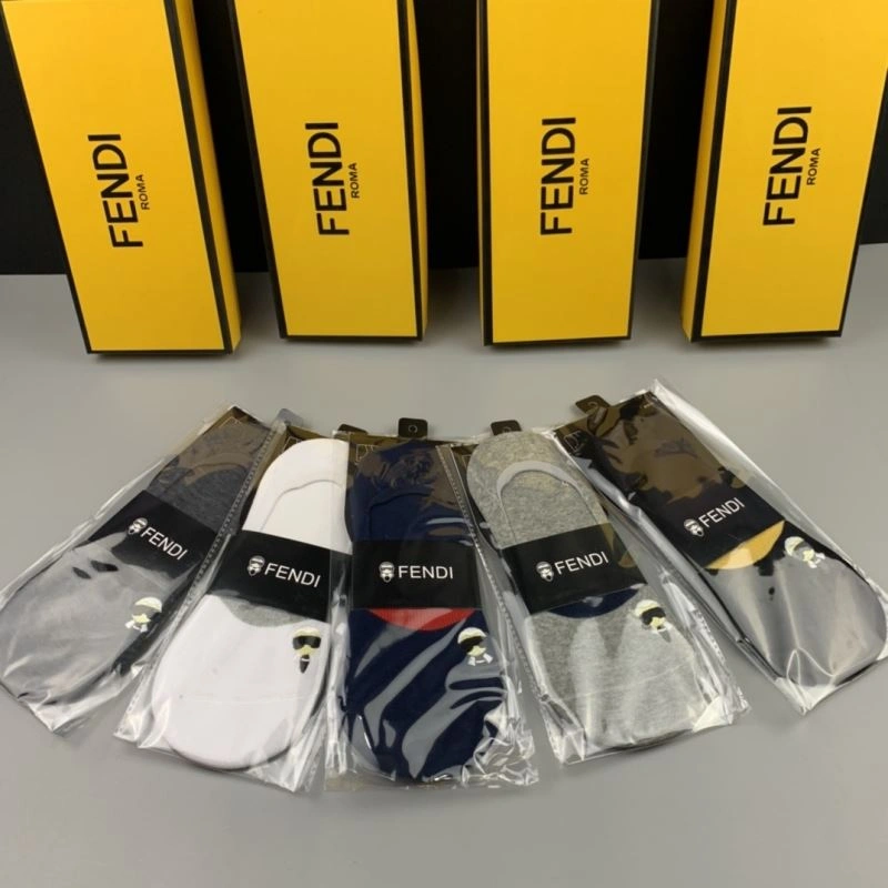 Fendi Socks Versatile 274645