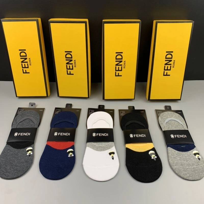 Fendi Socks Versatile 274645
