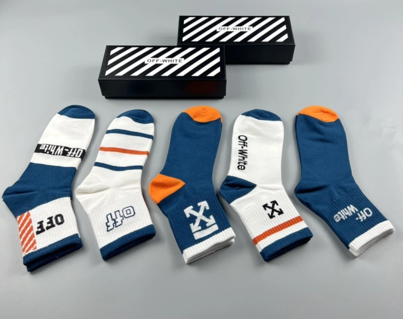 Elegant Fendi Socks 274242