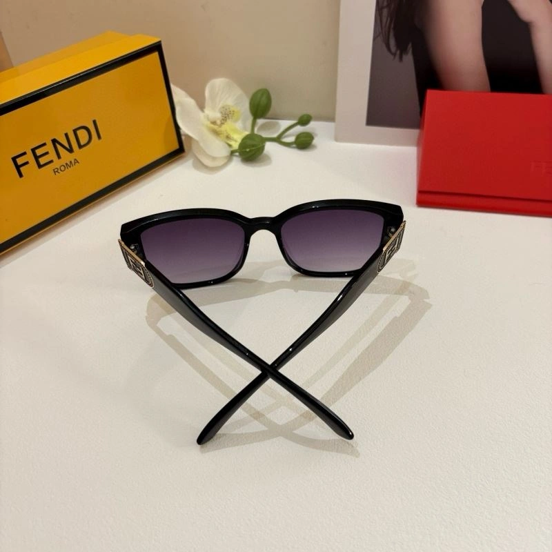 Fendi Sunglasses Comfortable 279254