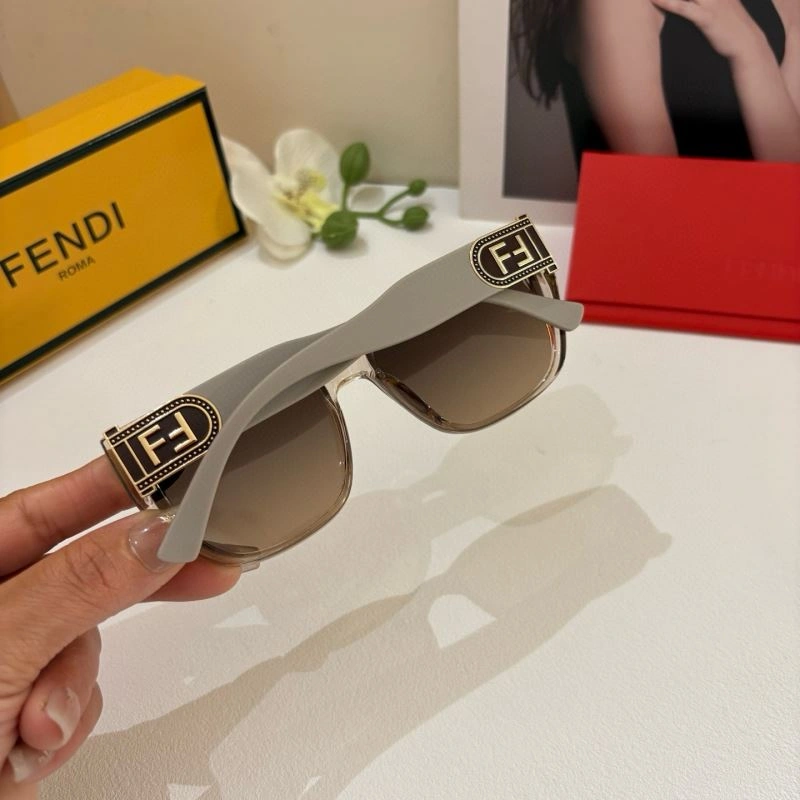 Original Fendi Sunglasses 279240
