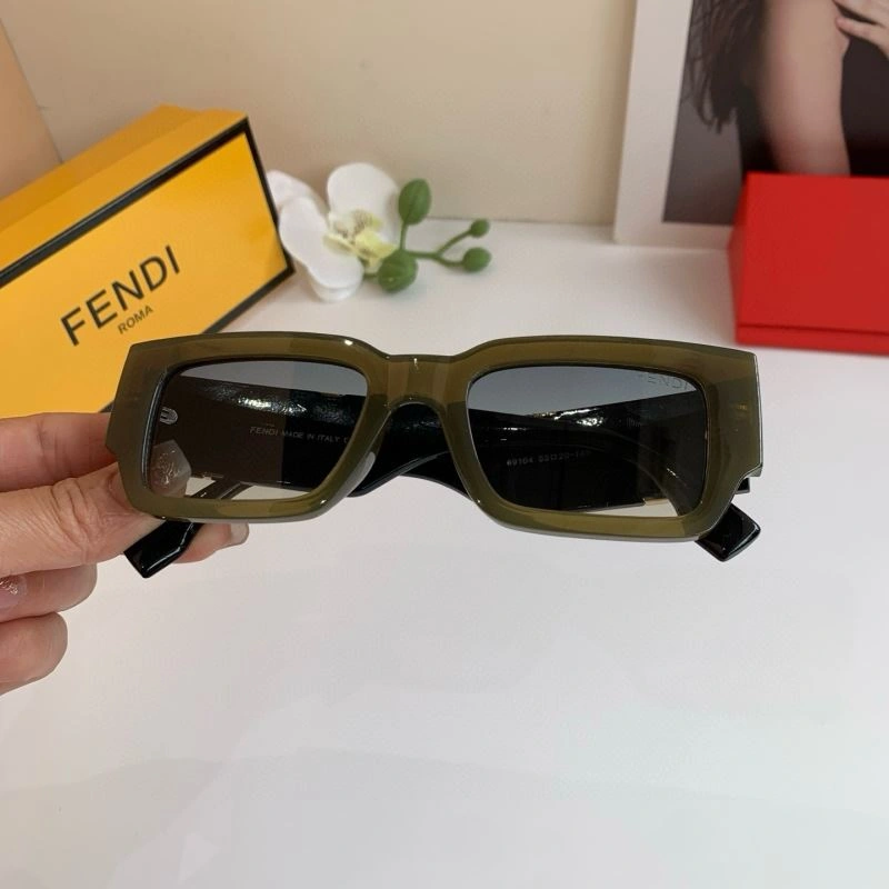 Effortless Fendi Sunglasses 279236