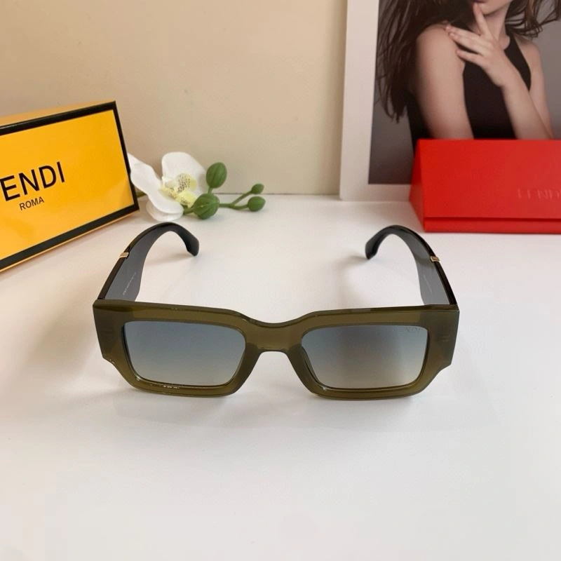 Effortless Fendi Sunglasses 279236