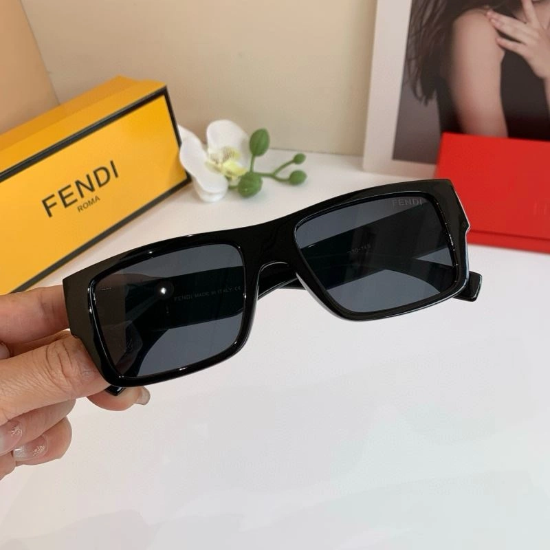 Durable Fendi Sunglasses 279237