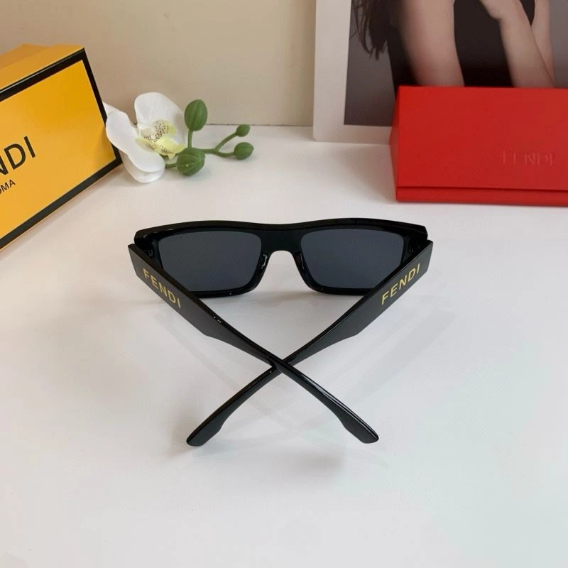 Durable Fendi Sunglasses 279237