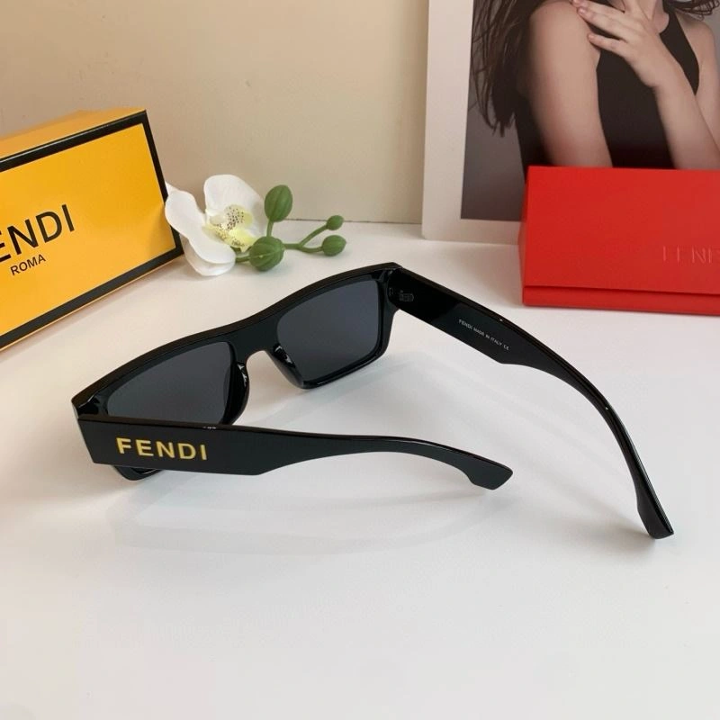 Durable Fendi Sunglasses 279237