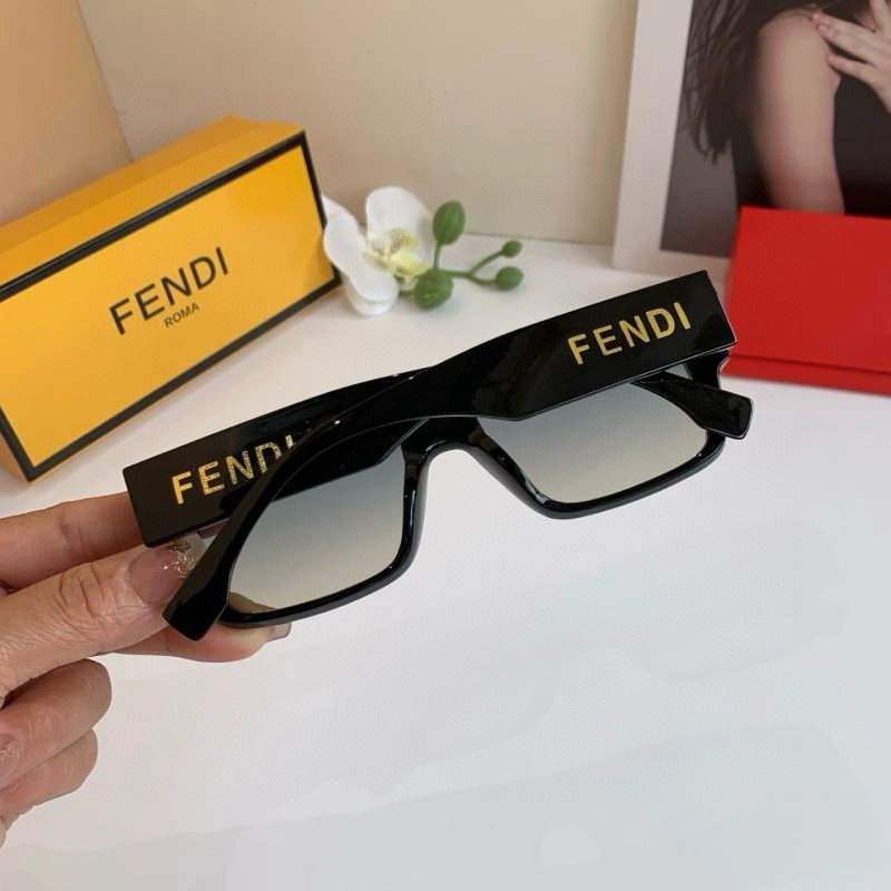 ZipUp Fendi Sunglasses 279231