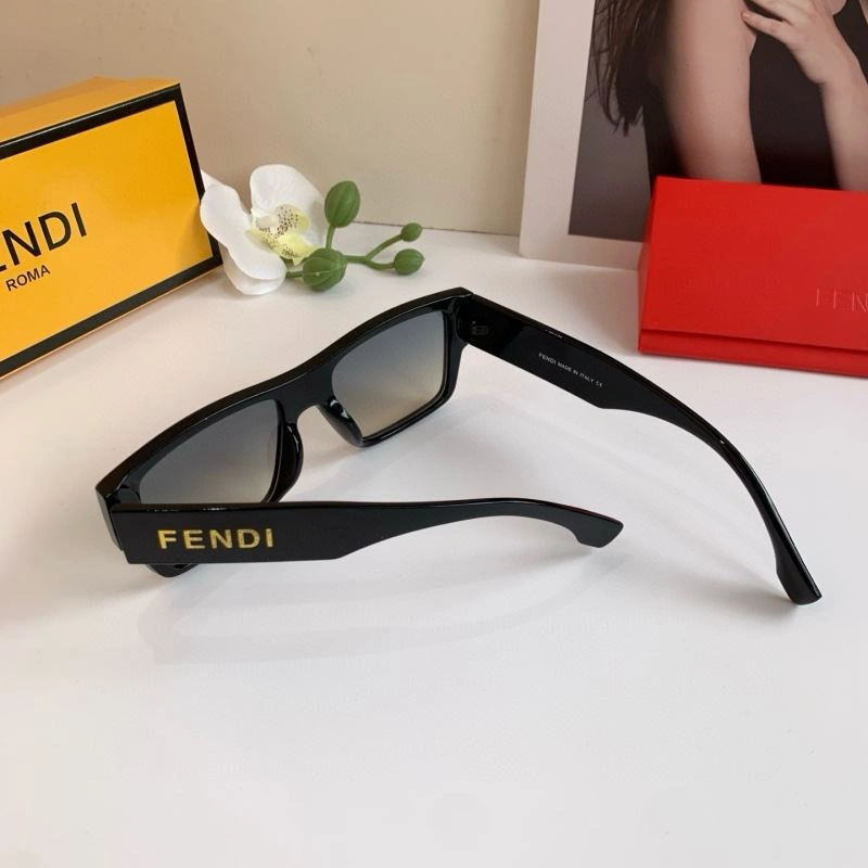 ZipUp Fendi Sunglasses 279231