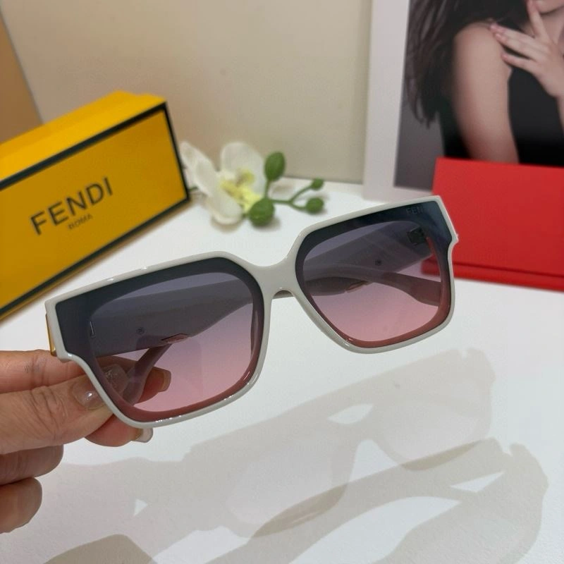 Fendi Sunglasses Practical 279228