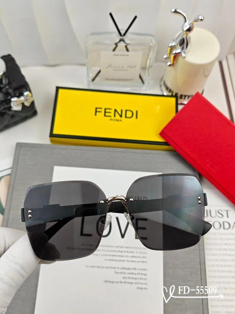 Fendi Sunglasses SmoothTexture 279226