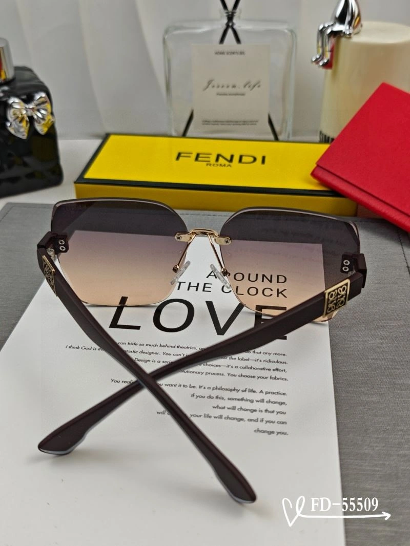 Fendi Sunglasses SmoothTexture 279226
