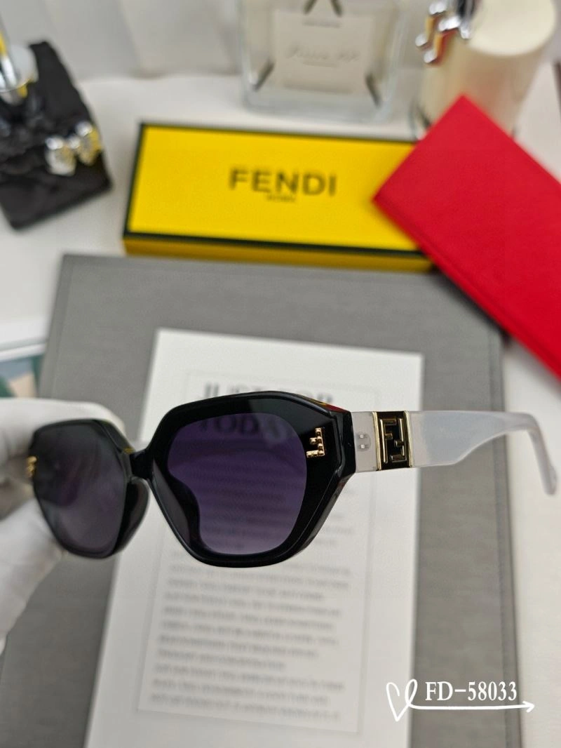 Cozy Fendi Sunglasses 279224