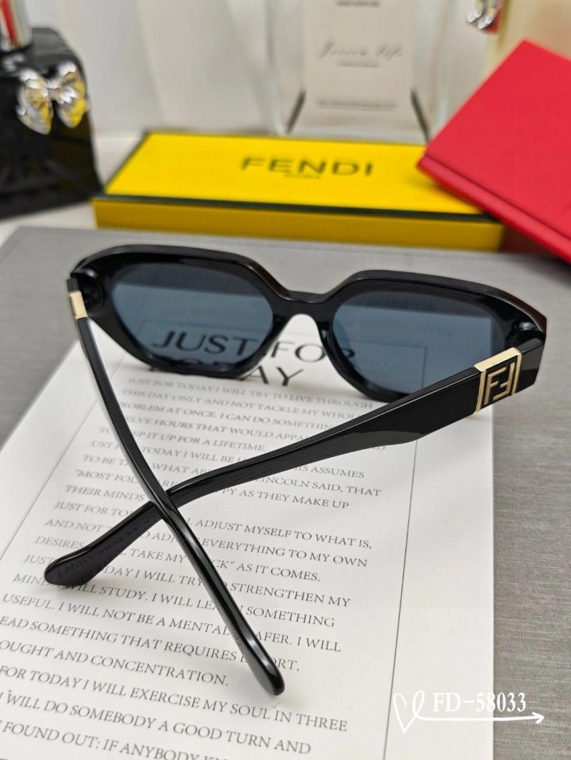 Cozy Fendi Sunglasses 279224