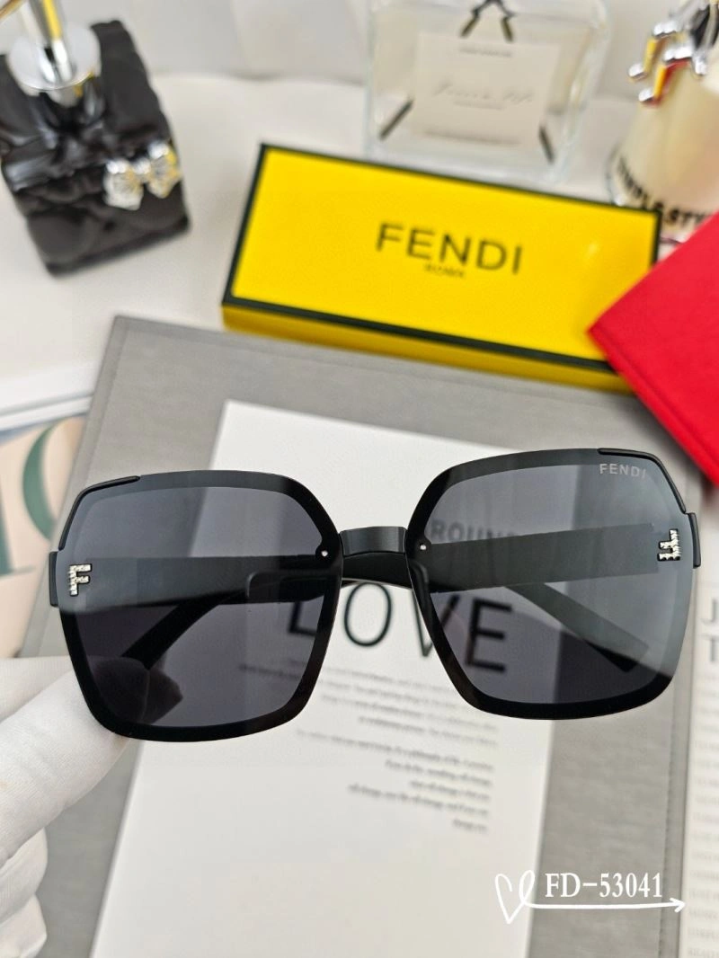Fendi Sunglasses Tailored 279221