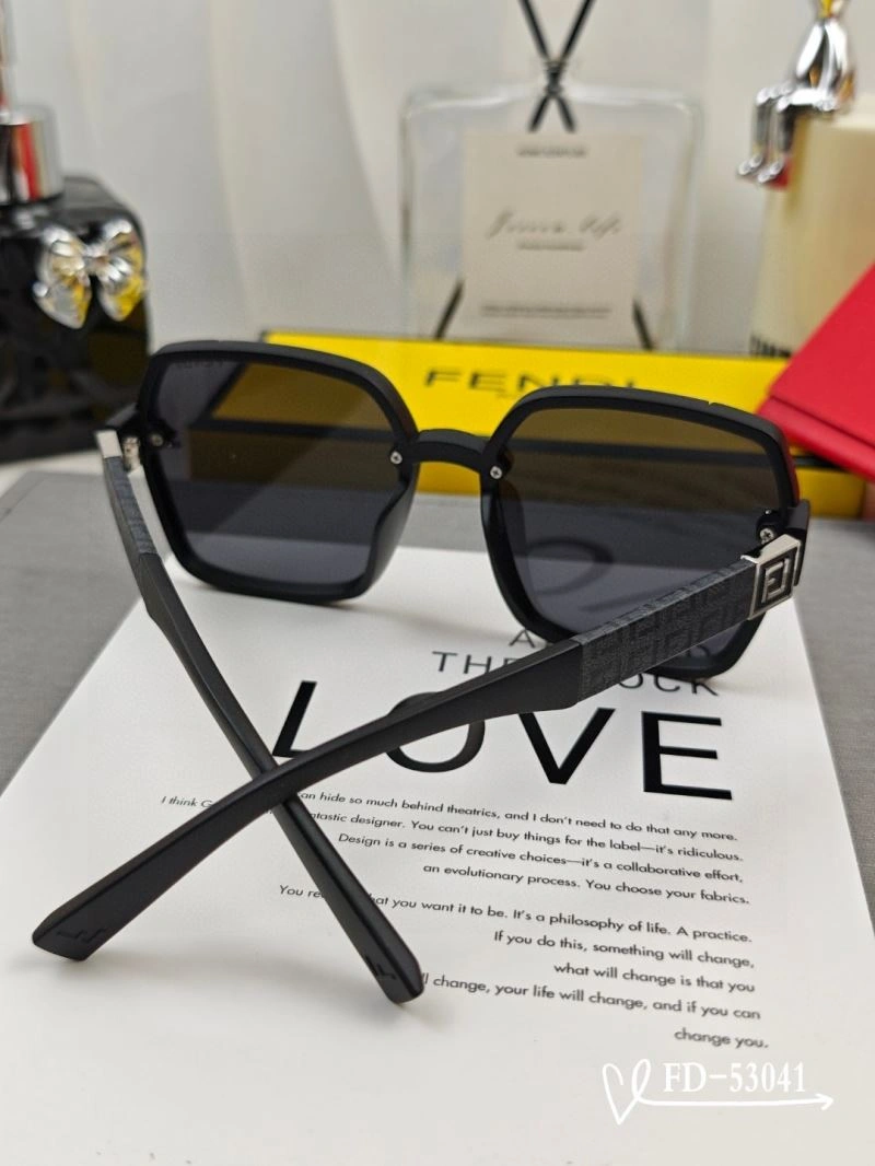 Fendi Sunglasses Tailored 279221