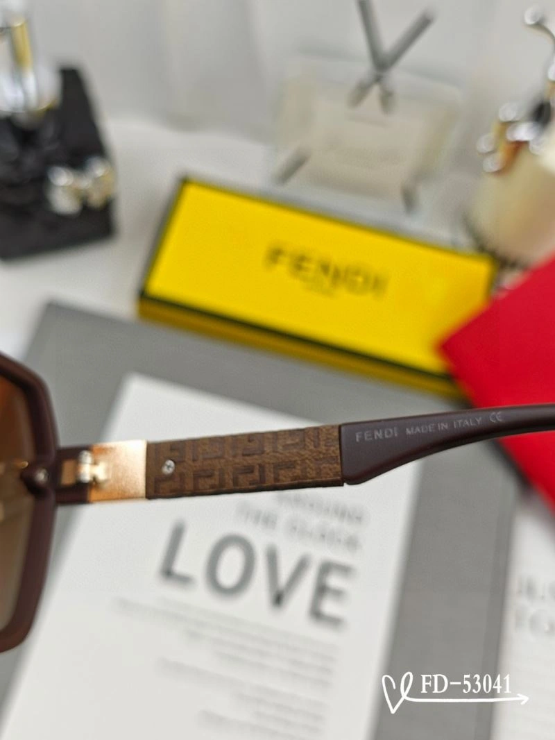 Fendi Sunglasses Tailored 279221