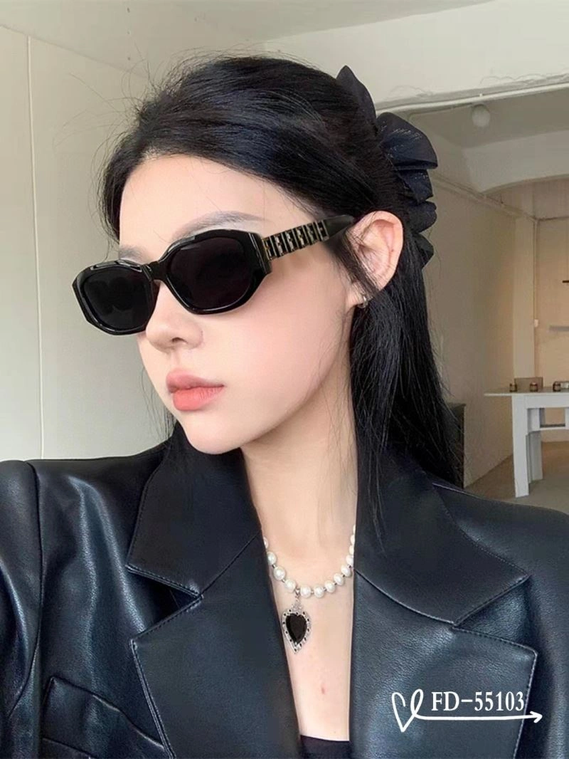 Fendi Sunglasses Contemporary 279222