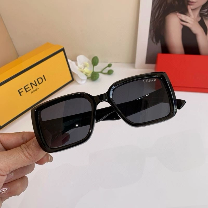 Fendi Sunglasses Comfortable 279208