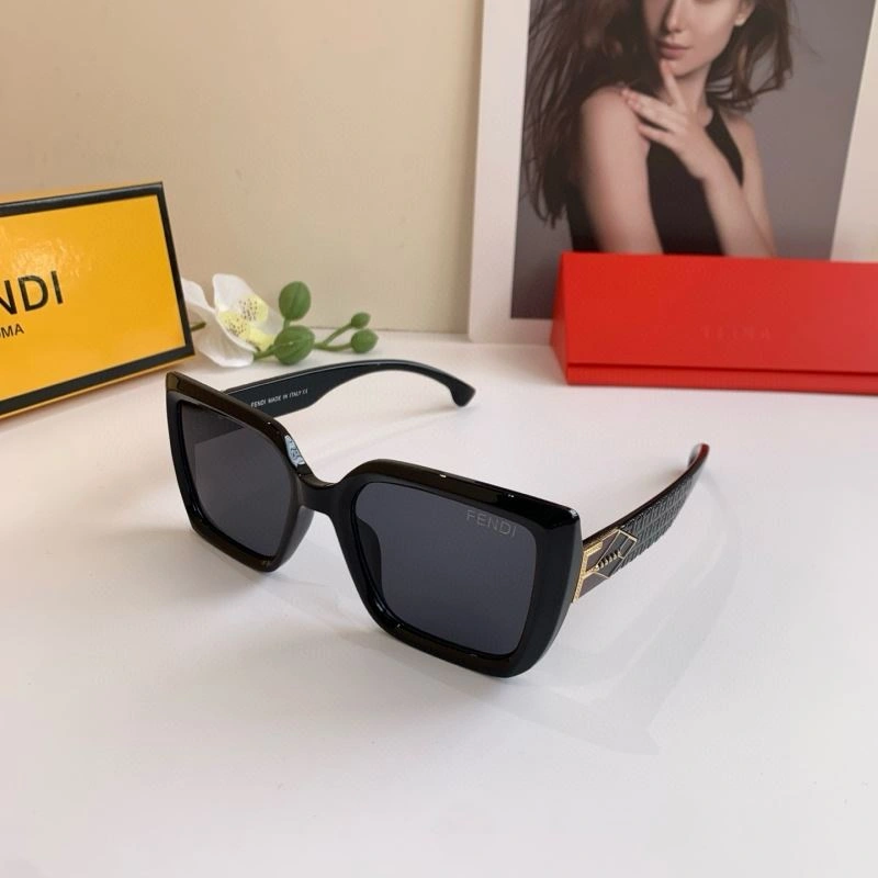 Fendi Sunglasses Comfortable 279208