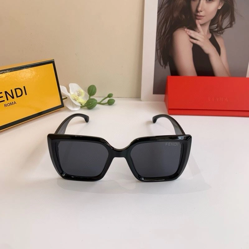 Fendi Sunglasses Comfortable 279208