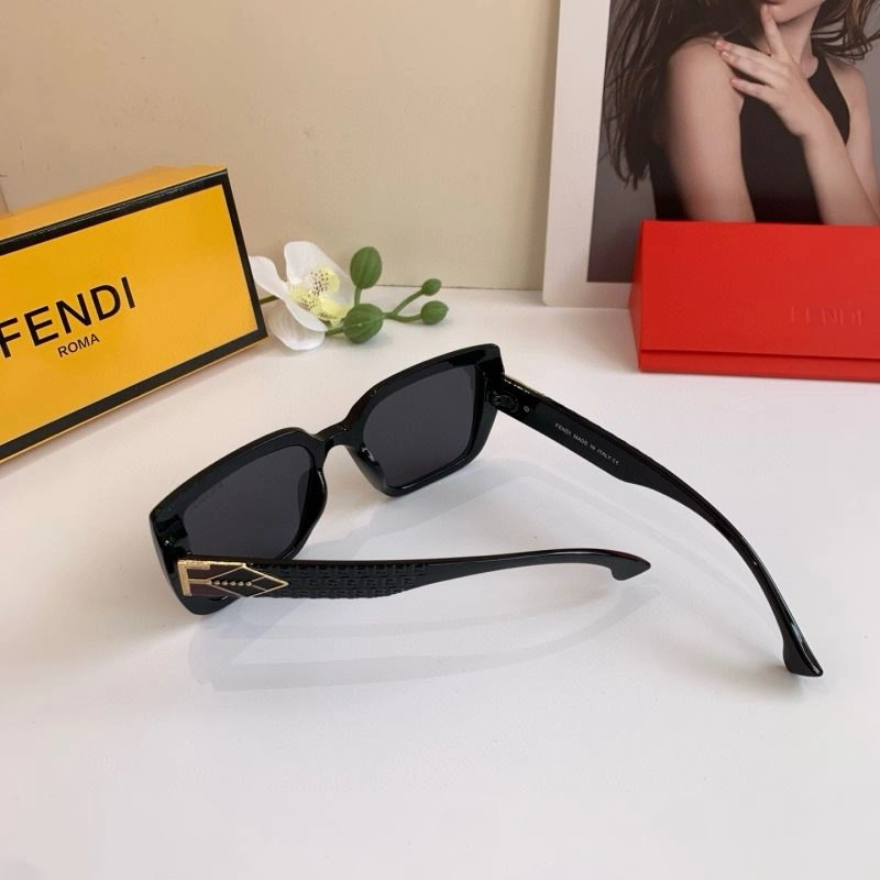 Fendi Sunglasses Comfortable 279208