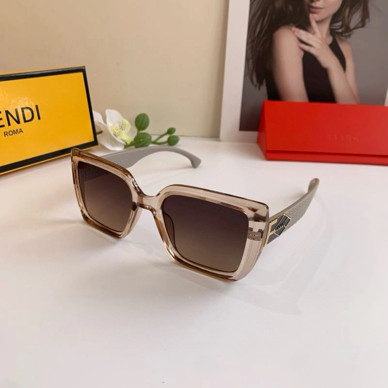 AllSeason Fendi Sunglasses 279204