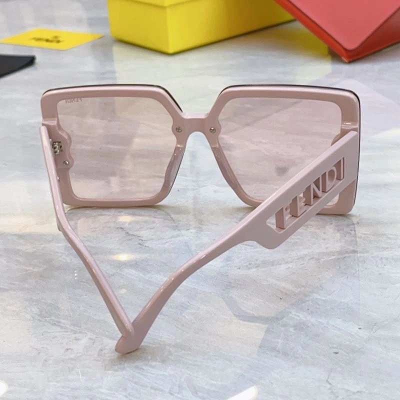 Trendy Fendi Sunglasses 279223