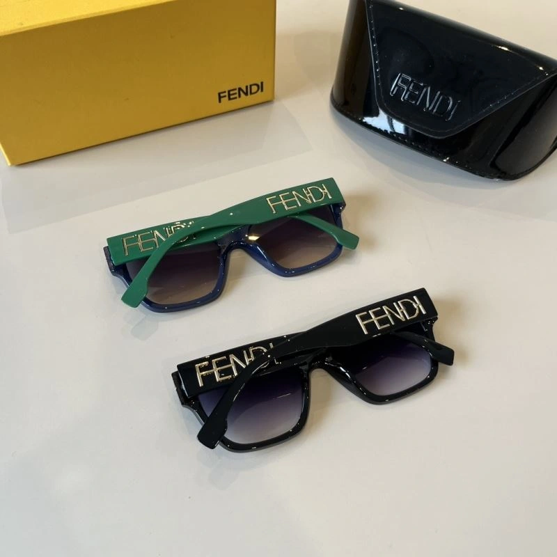 Functional Fendi Sunglasses 279216