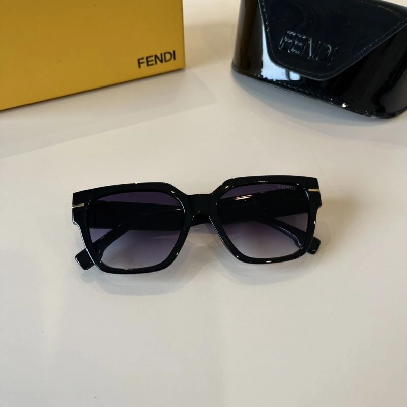 Functional Fendi Sunglasses 279216