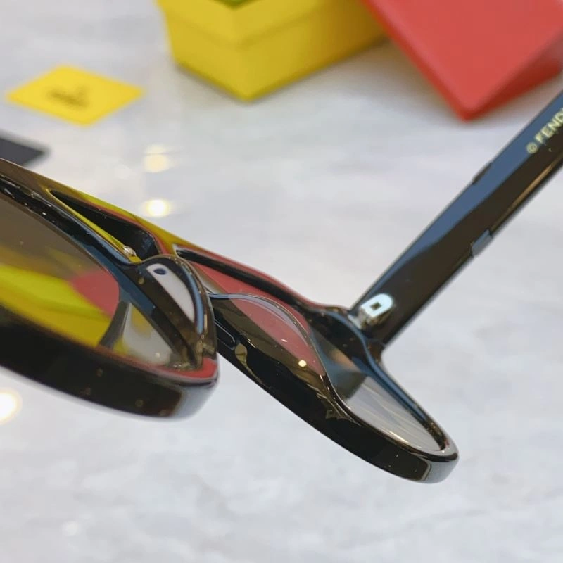 Fendi Sunglasses Unique 279220