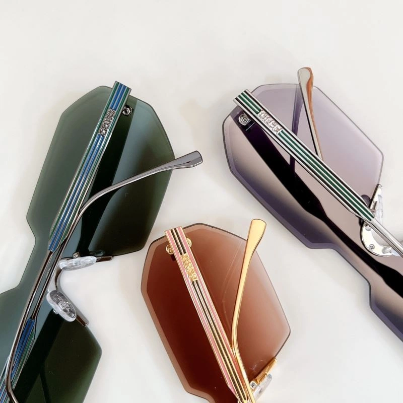 AllSeason Fendi Sunglasses 279214