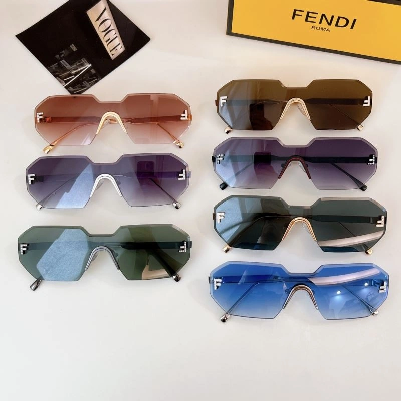 AllSeason Fendi Sunglasses 279214