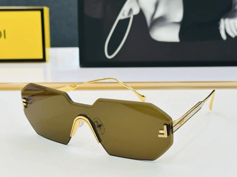 RelaxedFit Fendi Sunglasses 279192